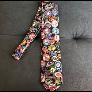 Men's Multicolor Sports Team Tie
